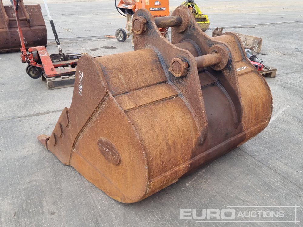 Strickland 60" Digging Bucket 80mm Pin to suit 20 Ton Excavator - Lžíce: obrázek 3 Strickland 60" Digging Bucket 80mm Pin to suit 20 Ton Excavator - Lžíce: obrázek 3