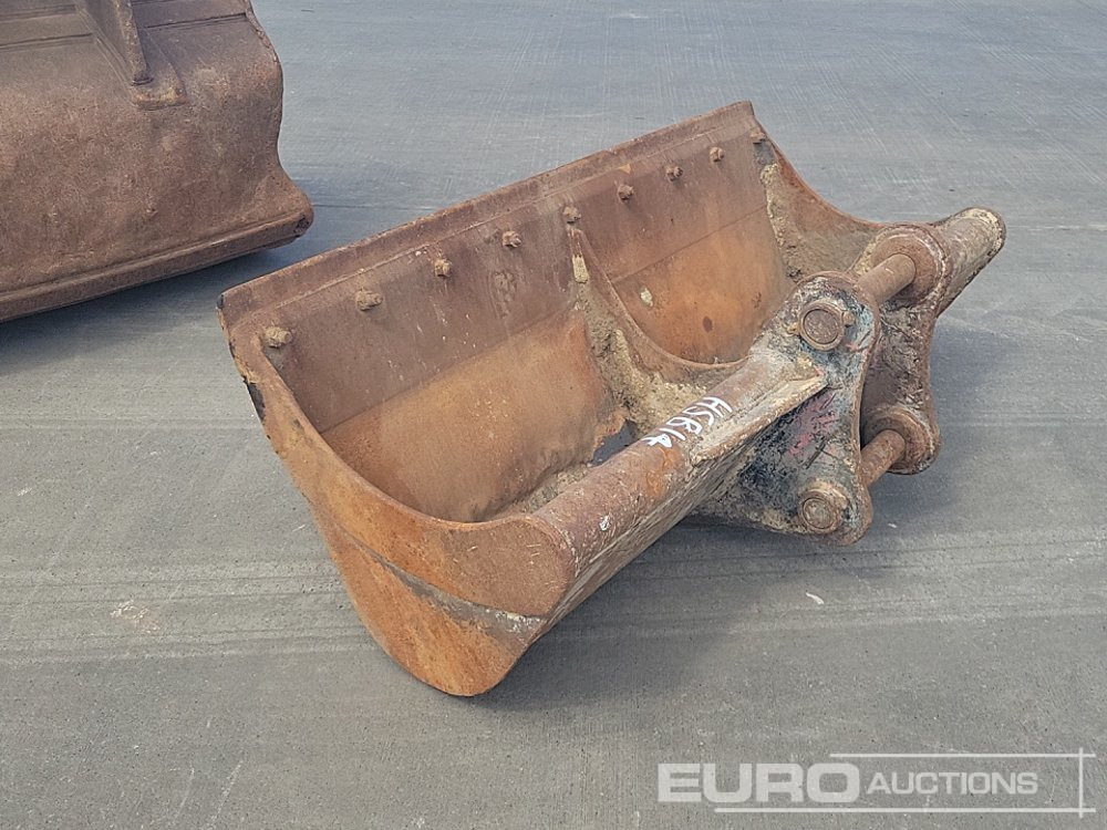 Strickland 72" Ditching Bucket 65mm Pin to suit 13 Ton Excavator - Lžíce: obrázek 3 Strickland 72" Ditching Bucket 65mm Pin to suit 13 Ton Excavator - Lžíce: obrázek 3