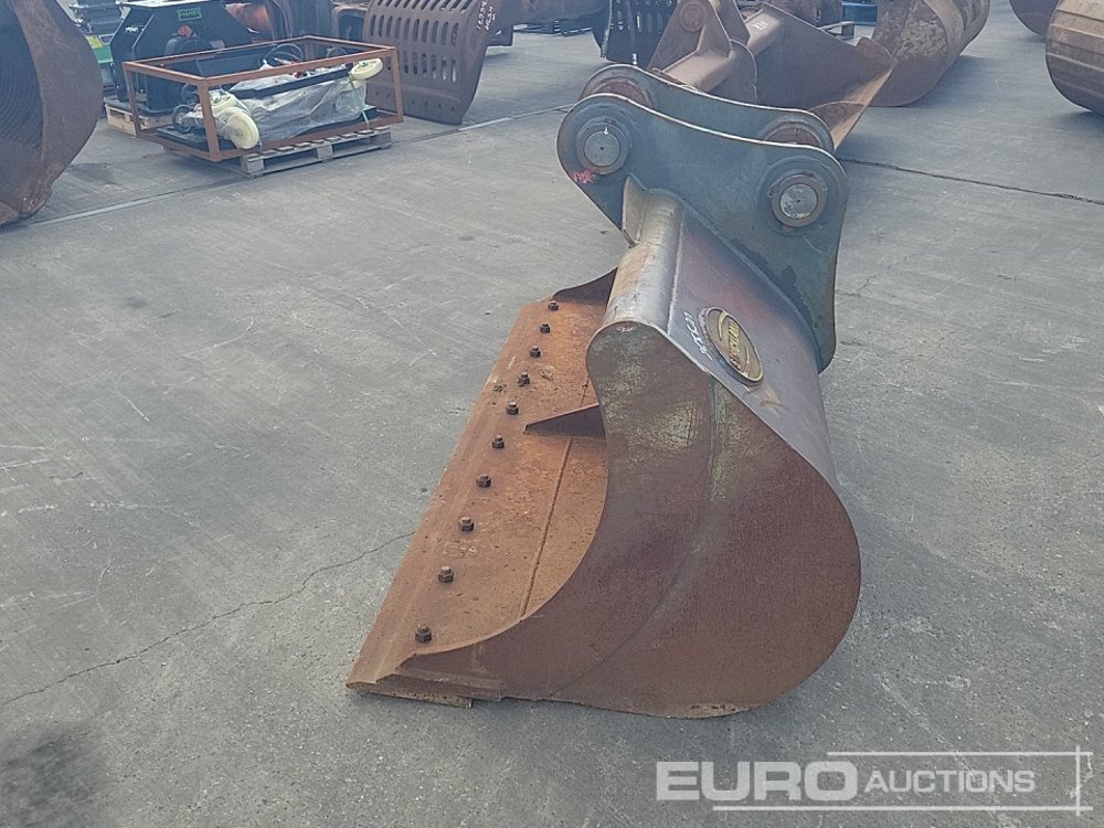 Strickland 84" Ditching Bucket 80mm Pin to suit 20 Ton Excavator - Lžíce: obrázek 2 Strickland 84" Ditching Bucket 80mm Pin to suit 20 Ton Excavator - Lžíce: obrázek 2
