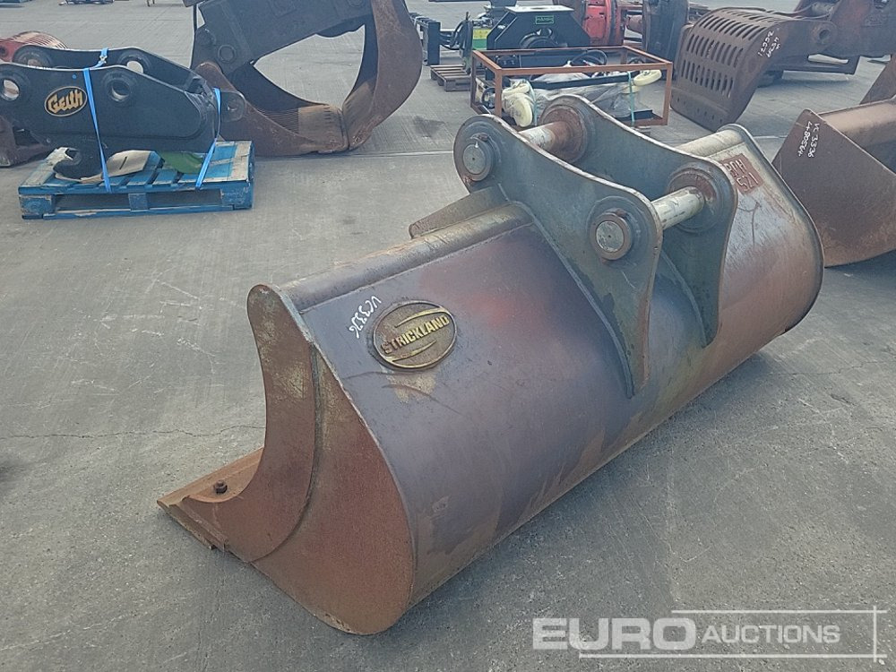 Strickland 84" Ditching Bucket 80mm Pin to suit 20 Ton Excavator - Lžíce: obrázek 3 Strickland 84" Ditching Bucket 80mm Pin to suit 20 Ton Excavator - Lžíce: obrázek 3