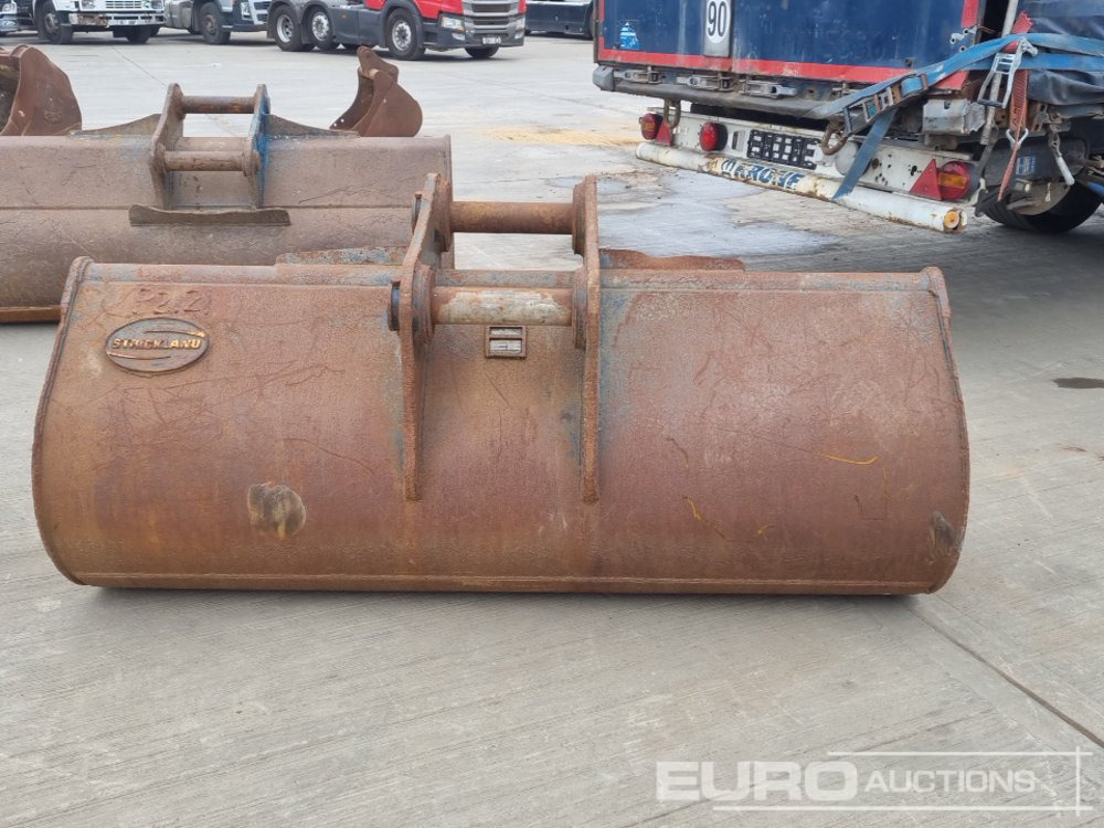 Strickland 84" Ditching Bucket 80mm Pin to suit 20 Ton Excavator - Lžíce: obrázek 4 Strickland 84" Ditching Bucket 80mm Pin to suit 20 Ton Excavator - Lžíce: obrázek 4