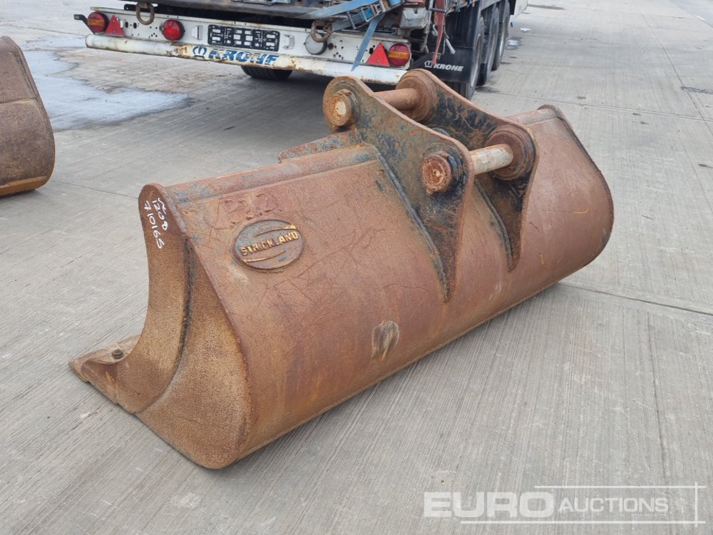 Strickland 84" Ditching Bucket 80mm Pin to suit 20 Ton Excavator - Lžíce: obrázek 3 Strickland 84" Ditching Bucket 80mm Pin to suit 20 Ton Excavator - Lžíce: obrázek 3