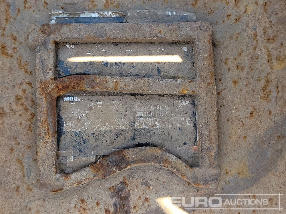 Lžíce Strickland 84" Ditching Bucket 80mm Pin to suit 20 Ton Excavator: obrázek 15
