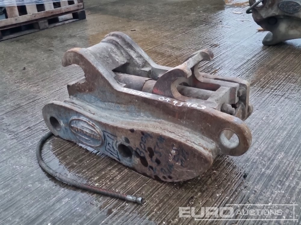 Strickland Hydraulic Quick Hitch 65mm Pin to suit 13 Ton Excavator - Rychloupínací: obrázek 3 Strickland Hydraulic Quick Hitch 65mm Pin to suit 13 Ton Excavator - Rychloupínací: obrázek 3