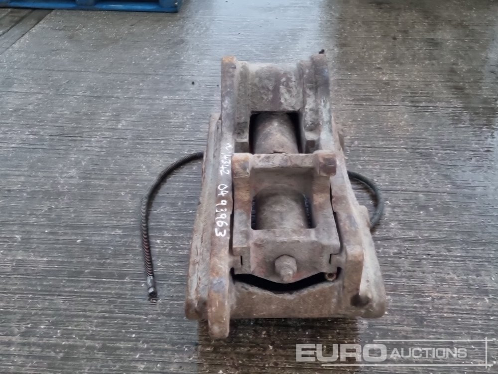 Strickland Hydraulic Quick Hitch 65mm Pin to suit 13 Ton Excavator - Rychloupínací: obrázek 4 Strickland Hydraulic Quick Hitch 65mm Pin to suit 13 Ton Excavator - Rychloupínací: obrázek 4