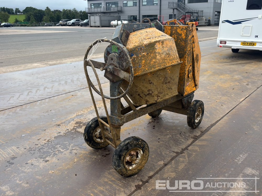 Terex Diesel Mixer, Yanmar Electric Start Engine - Stavební míchačka: obrázek 5 Terex Diesel Mixer, Yanmar Electric Start Engine - Stavební míchačka: obrázek 5