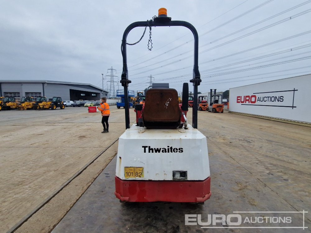 Thwaites 1 Ton Hi Tip Dumper, Roll Bar - Mini-sklápěčka: obrázek 4 Thwaites 1 Ton Hi Tip Dumper, Roll Bar - Mini-sklápěčka: obrázek 4