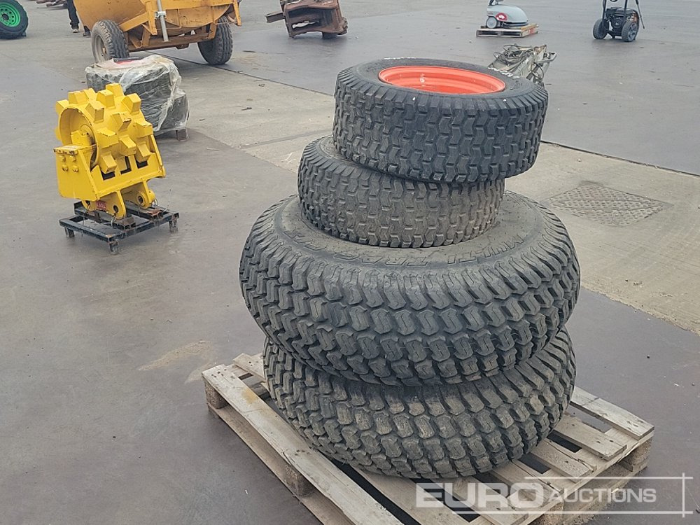 Titan 13.6-16 Tyre & Rim (2 of), Maxxis 24x8.50-12 Tyre & Rim (2 of) - Pneumatiky: obrázek 5 Titan 13.6-16 Tyre & Rim (2 of), Maxxis 24x8.50-12 Tyre & Rim (2 of) - Pneumatiky: obrázek 5