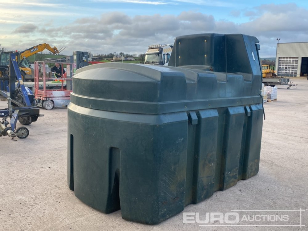 Titan Bunded Fuel Bowser, 230v Fuel Pump - Skladovací nádrž: obrázek 3 Titan Bunded Fuel Bowser, 230v Fuel Pump - Skladovací nádrž: obrázek 3