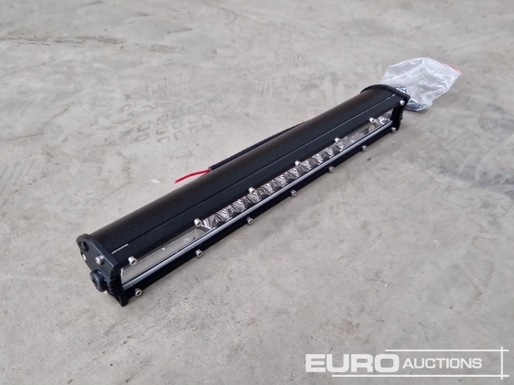 Unused 13" 120W Combo Beam LED Light Bar, Mounting Brackets, IP68 Waterproof - Stavební zařízení: obrázek 2 Unused 13" 120W Combo Beam LED Light Bar, Mounting Brackets, IP68 Waterproof - Stavební zařízení: obrázek 2