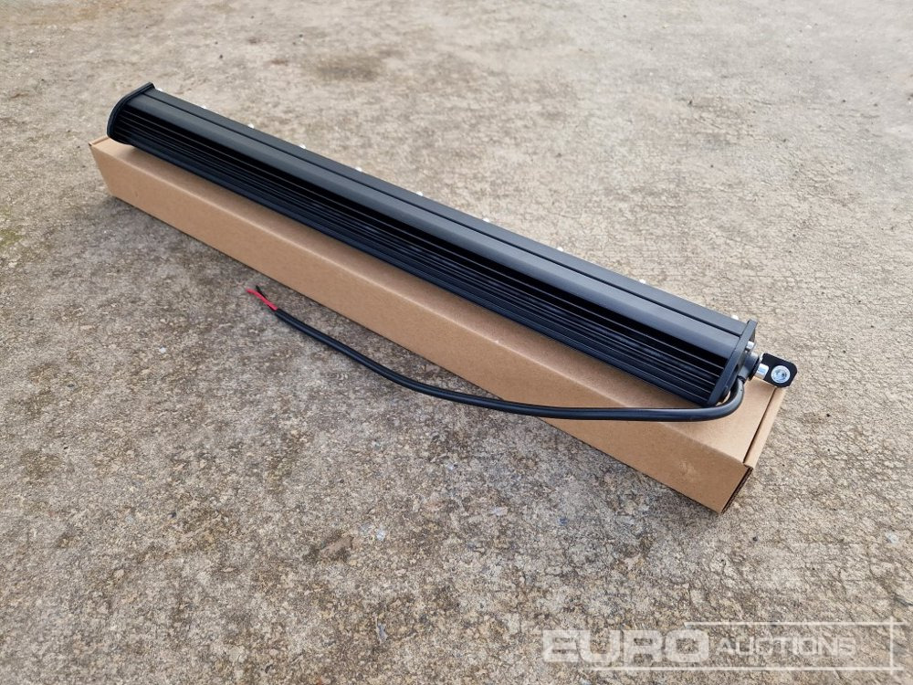 Unused 20" 180W Combo Beam LED Light Bar, Mounting Brackets, IP68 Waterproof - Vybavení garáže/ Dílny: obrázek 3 Unused 20" 180W Combo Beam LED Light Bar, Mounting Brackets, IP68 Waterproof - Vybavení garáže/ Dílny: obrázek 3