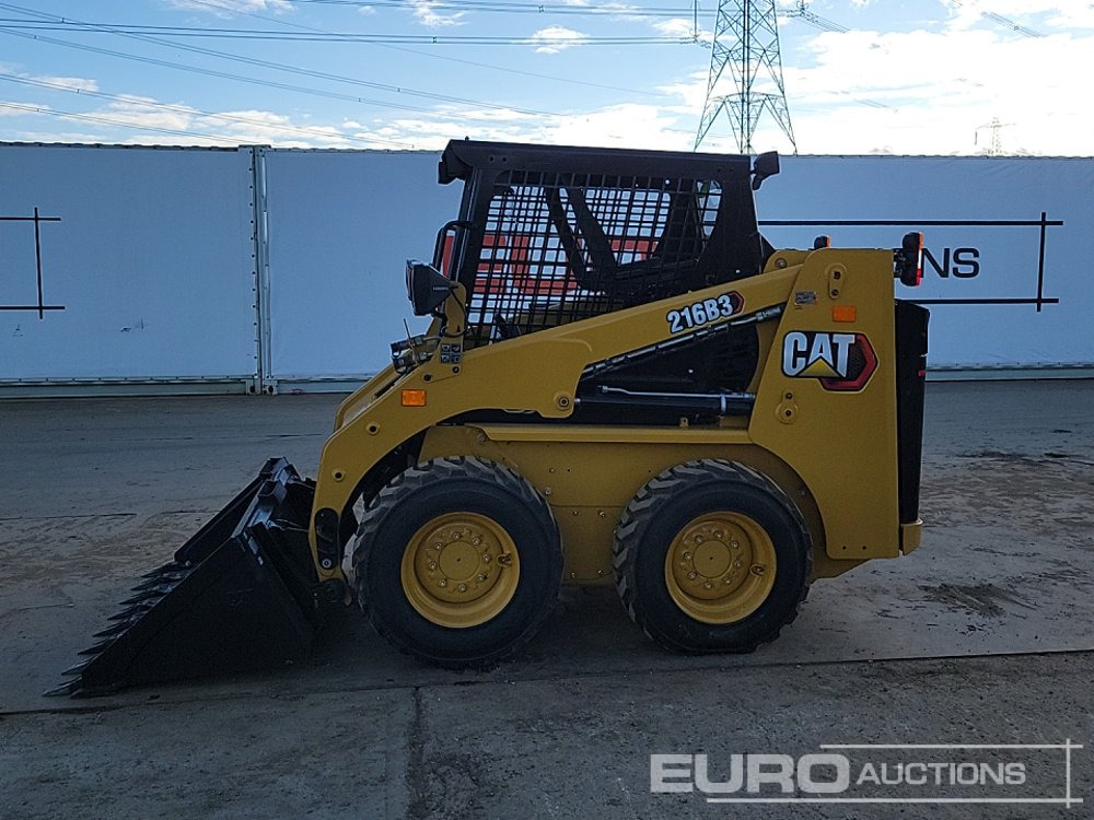 Unused 2025 CAT 216B3 - Smykový nakladač: obrázek 2 Unused 2025 CAT 216B3 - Smykový nakladač: obrázek 2