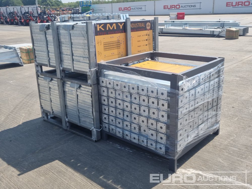 Unused 2025 KMY INDUSTRIAL Steel Grating (2 of), Stillage of Metal Fencng Posts - Stavební zařízení: obrázek 1 Unused 2025 KMY INDUSTRIAL Steel Grating (2 of), Stillage of Metal Fencng Posts - Stavební zařízení: obrázek 1