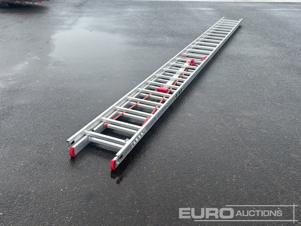 Unused 23 Rung Double Extension Aluminium Ladder, Non Slip Stabliser Bar - Vybavení garáže/ Dílny: obrázek 4 Unused 23 Rung Double Extension Aluminium Ladder, Non Slip Stabliser Bar - Vybavení garáže/ Dílny: obrázek 4
