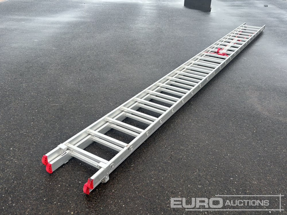Unused 23 Rung Double Extension Aluminium Ladder, Non Slip Stabliser Bar - Vybavení garáže/ Dílny: obrázek 2 Unused 23 Rung Double Extension Aluminium Ladder, Non Slip Stabliser Bar - Vybavení garáže/ Dílny: obrázek 2