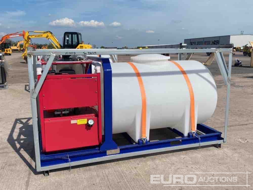Unused 4000psi E/Start Hot Water Wash, 300 Litre Storage Tank, Skid Mounted, Forklift Lifting Points - Vapka: obrázek 1 Unused 4000psi E/Start Hot Water Wash, 300 Litre Storage Tank, Skid Mounted, Forklift Lifting Points - Vapka: obrázek 1