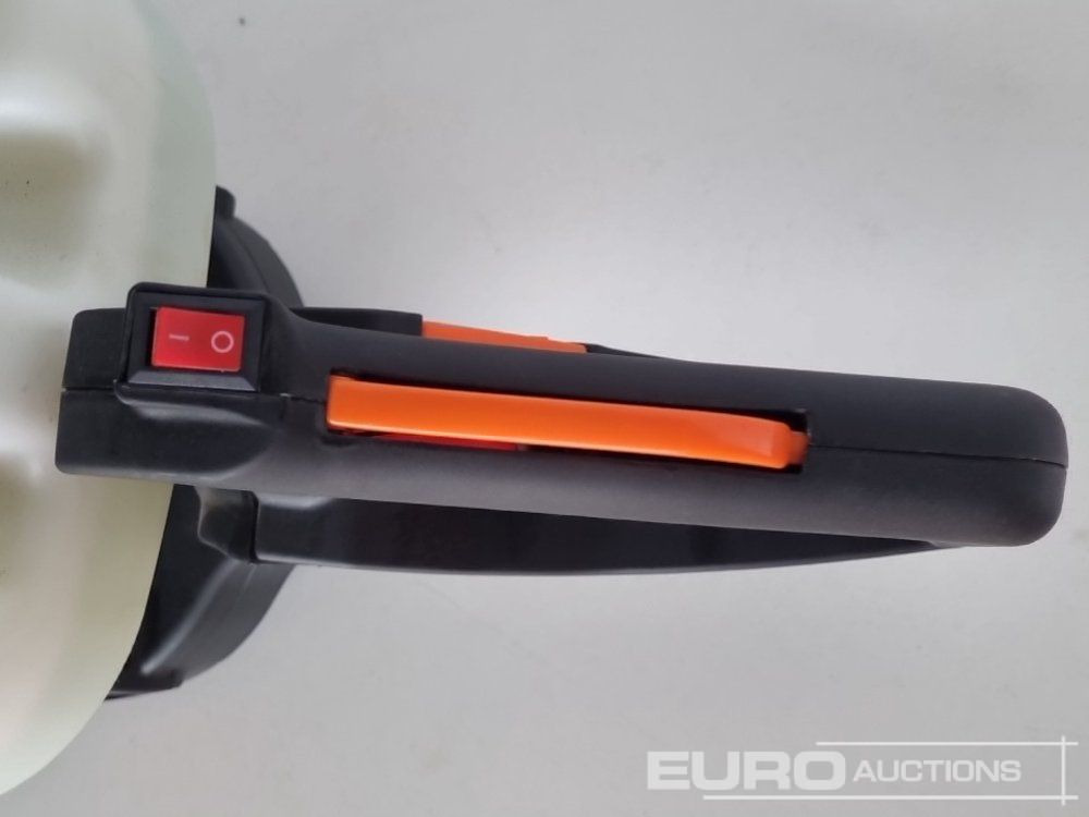 Stavební zařízení Unused Boss SLP600D: obrázek 13