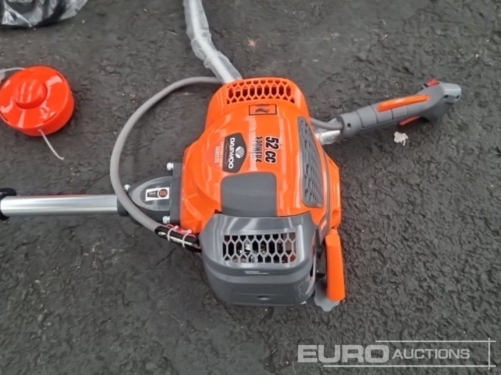 Vybavení garáže/ Dílny Unused Daewoo DABC520AV Petrol Strimmer: obrázek 7