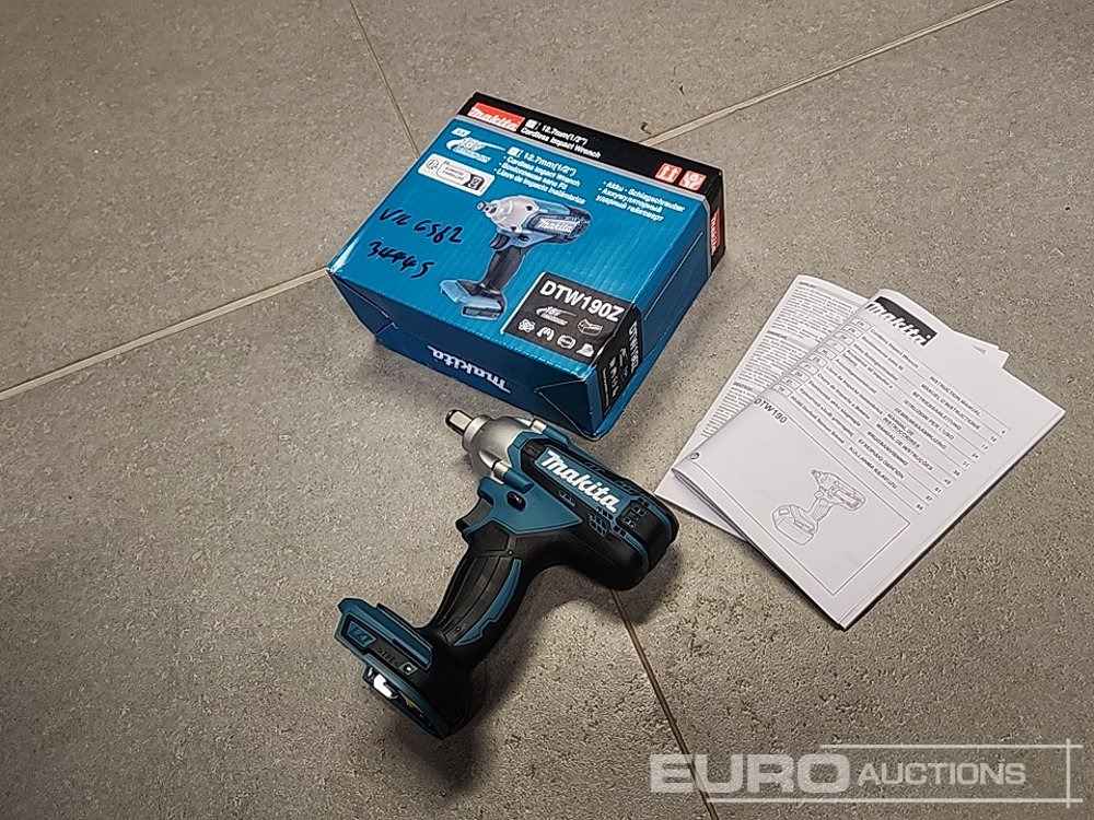 Unused Makita 18V 1/2" Li-Ion LXT Impact Wrench (Body Only) - Stavební zařízení: obrázek 1 Unused Makita 18V 1/2" Li-Ion LXT Impact Wrench (Body Only) - Stavební zařízení: obrázek 1