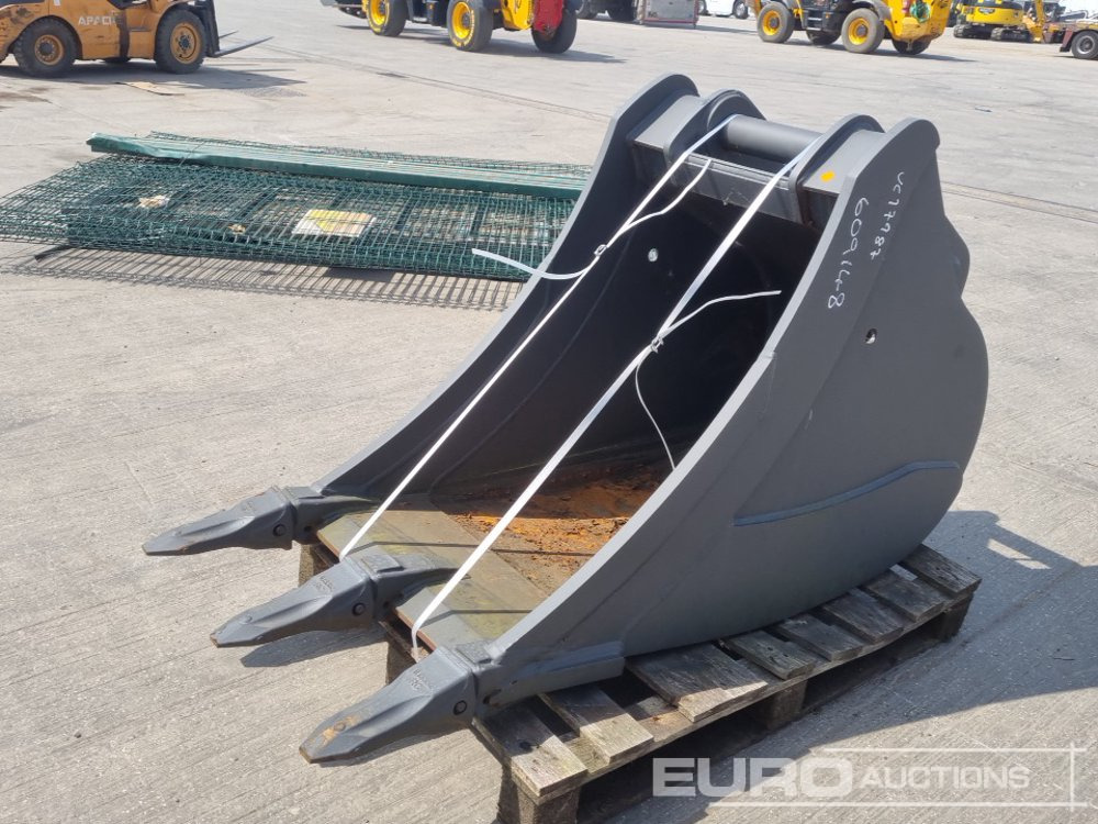 Unused Miller 32" Scoop Bucket 80mm Pin to suit 20 Ton Excavator - Lžíce: obrázek 1 Unused Miller 32" Scoop Bucket 80mm Pin to suit 20 Ton Excavator - Lžíce: obrázek 1