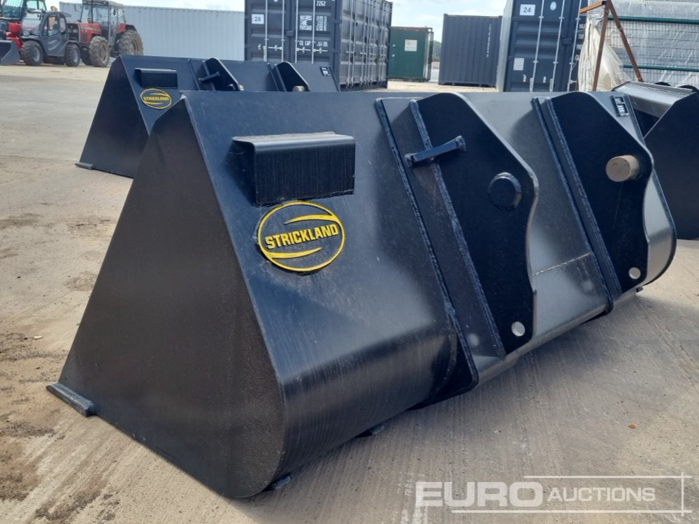 Unused Strickland 90" Loading Bucket to suit Manitou Telehandler - Lžíce: obrázek 3 Unused Strickland 90" Loading Bucket to suit Manitou Telehandler - Lžíce: obrázek 3