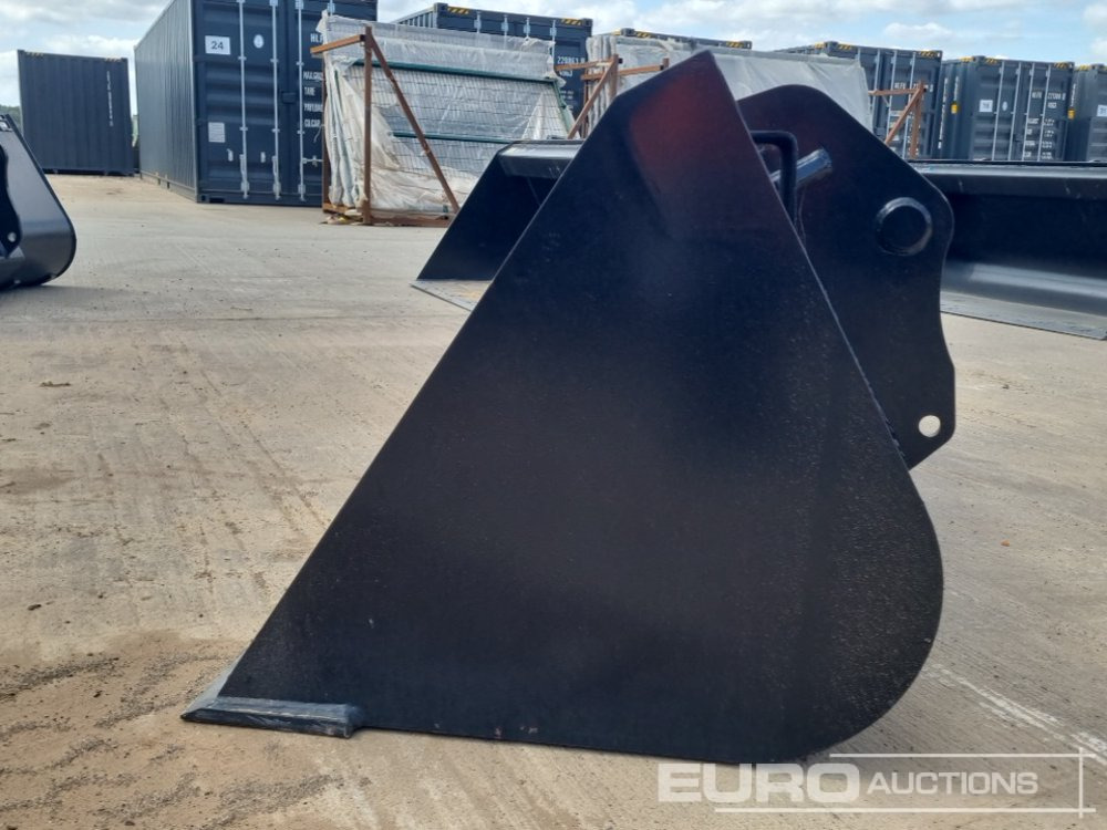 Unused Strickland 90" Loading Bucket to suit Manitou Telehandler - Lžíce: obrázek 2 Unused Strickland 90" Loading Bucket to suit Manitou Telehandler - Lžíce: obrázek 2