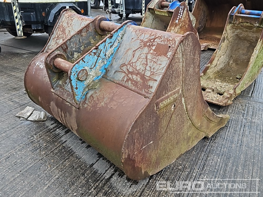 Volvo 46" Scoop Bucket 65mm Pin to suit 13 Ton Excavator - Lžíce: obrázek 5 Volvo 46" Scoop Bucket 65mm Pin to suit 13 Ton Excavator - Lžíce: obrázek 5
