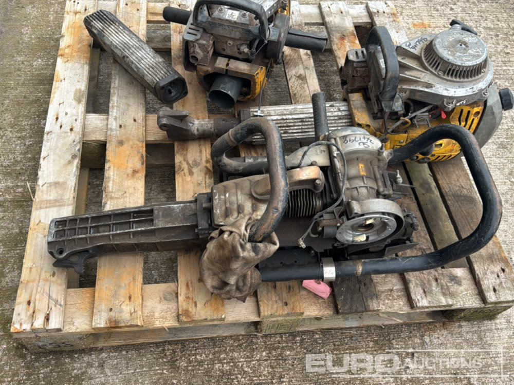 Wacker Neuson & Atlas Copco Petrol Breaker (3 of)(Spares) - Technika pro ukládaní asfaltu: obrázek 5 Wacker Neuson & Atlas Copco Petrol Breaker (3 of)(Spares) - Technika pro ukládaní asfaltu: obrázek 5