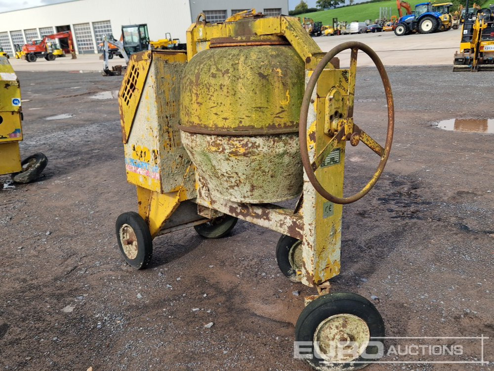 Winget 100T Diesel Cement Mixer, Lister Engine - Stavební míchačka: obrázek 3 Winget 100T Diesel Cement Mixer, Lister Engine - Stavební míchačka: obrázek 3