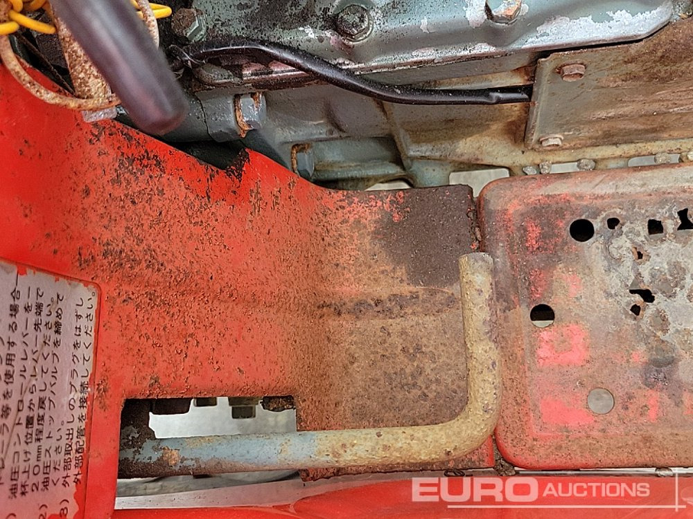 Malotraktor Yanmar YM2402D: obrázek 37