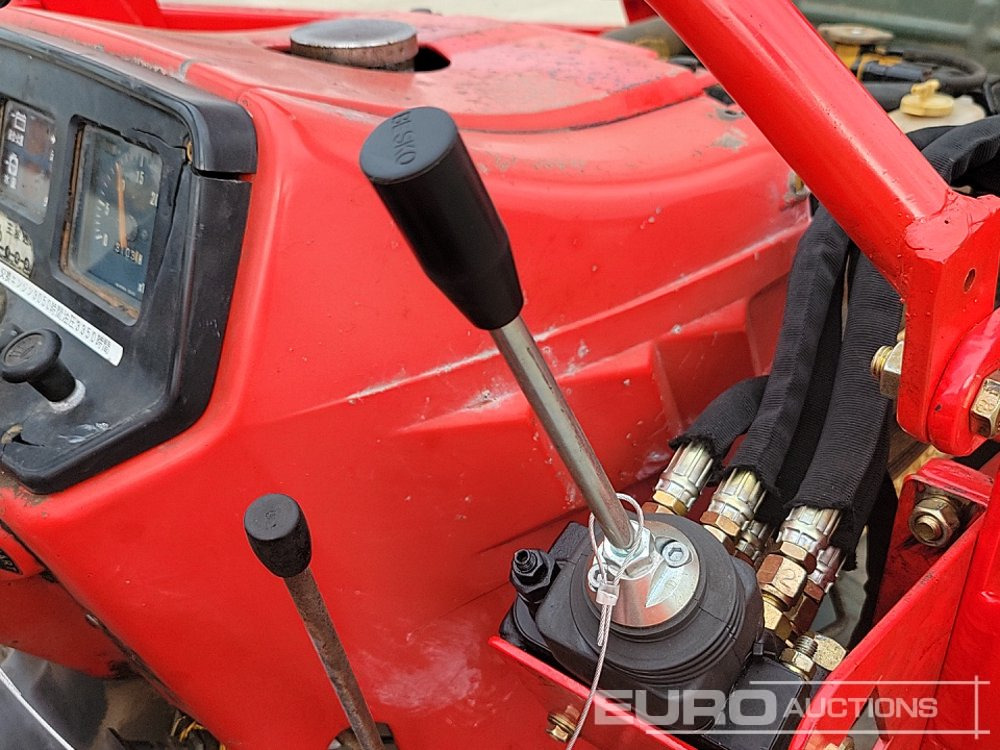 Malotraktor Yanmar YM2402D: obrázek 34