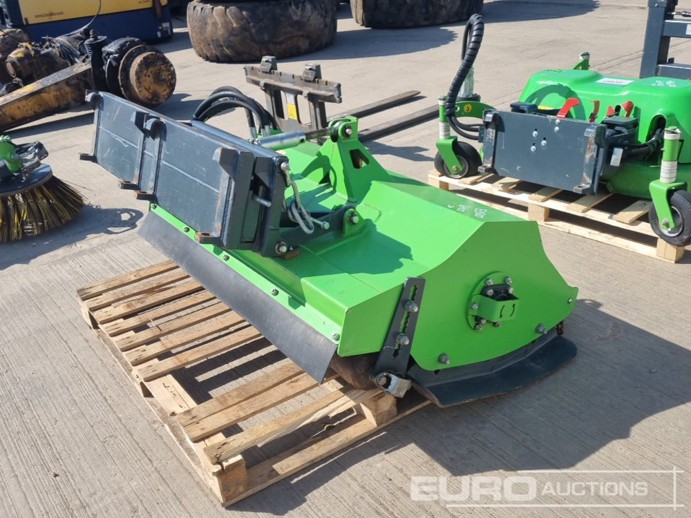 2018 Avant Hydraulic Flail Mower to suit Compact Wheeled Loader - Zemědělská technika: obrázek 5 2018 Avant Hydraulic Flail Mower to suit Compact Wheeled Loader - Zemědělská technika: obrázek 5