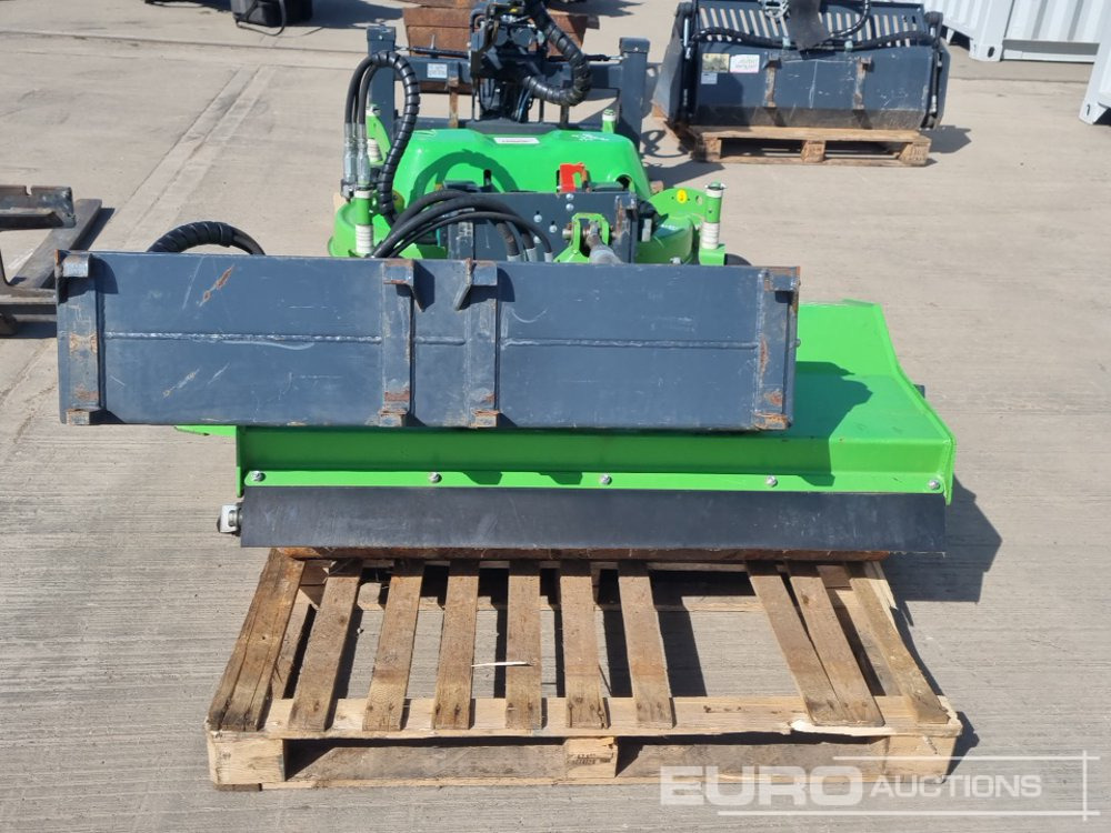 2018 Avant Hydraulic Flail Mower to suit Compact Wheeled Loader - Zemědělská technika: obrázek 4 2018 Avant Hydraulic Flail Mower to suit Compact Wheeled Loader - Zemědělská technika: obrázek 4