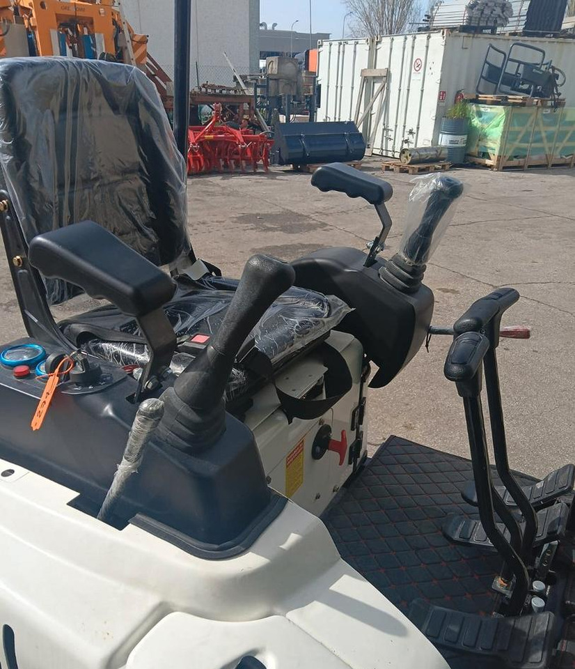 Nový Mini rýpadlo Escavatore nuovo JPC HT 13: obrázek 8