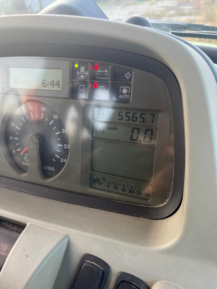 Traktor Trattore usato Deutz-Fahr AGROTRON K110: obrázek 7 Traktor Trattore usato Deutz-Fahr AGROTRON K110: obrázek 7