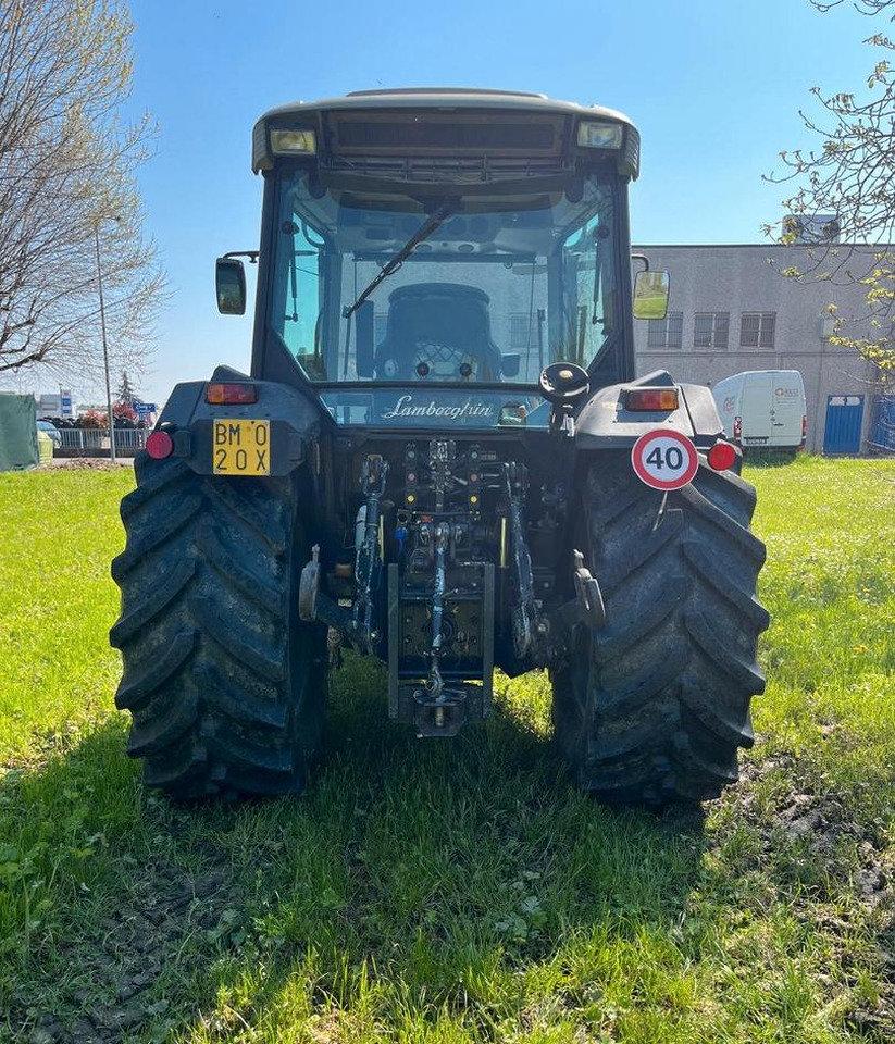 Trattore usato Lamborghini Spire 90.4 - 2015 - Traktor: obrázek 4 Trattore usato Lamborghini Spire 90.4 - 2015 - Traktor: obrázek 4