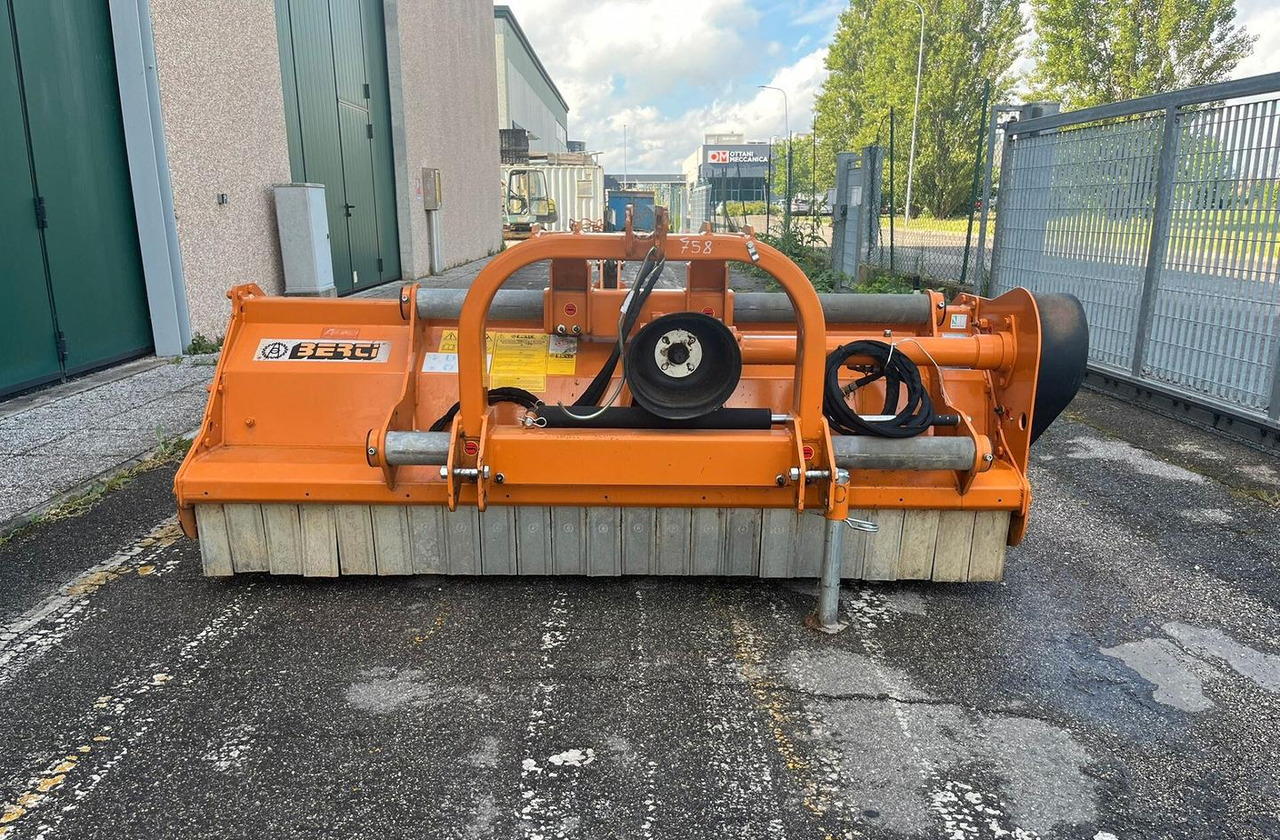 Trincia usata Berti Land/s 230 - Kladívkový mulčovač: obrázek 2 Trincia usata Berti Land/s 230 - Kladívkový mulčovač: obrázek 2