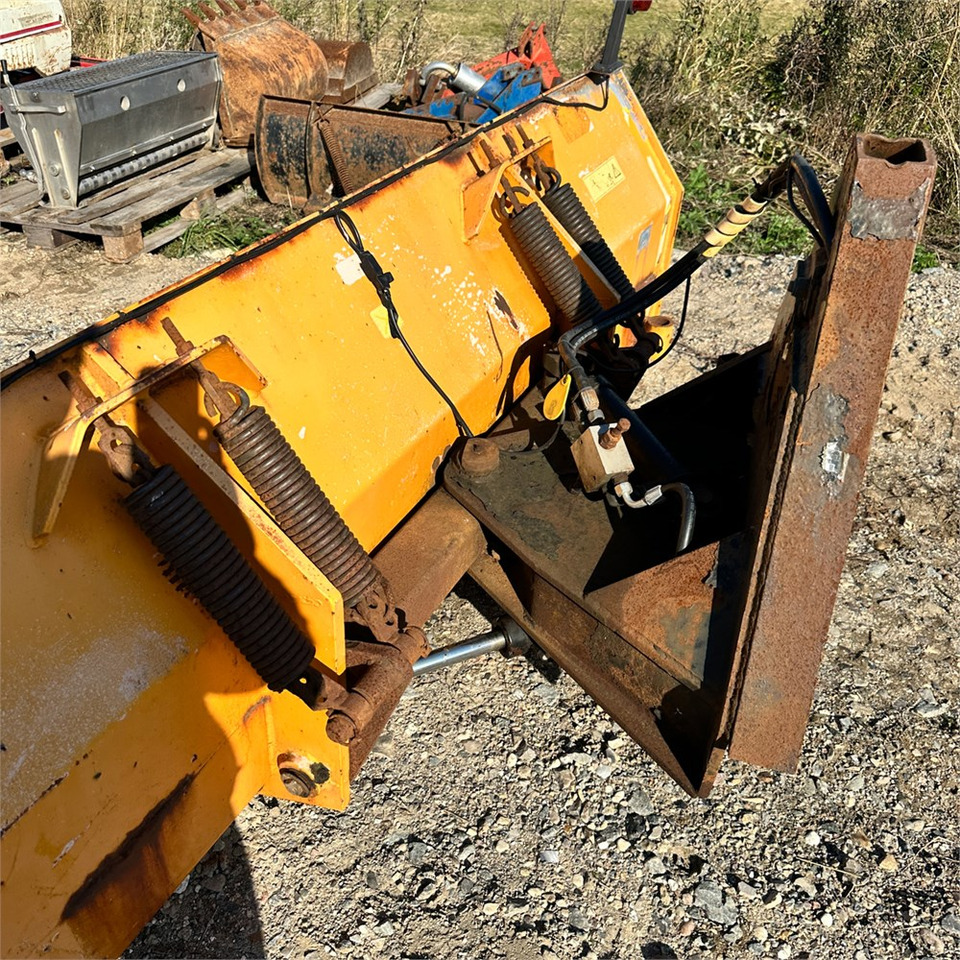ABC 250 cm - Traktor: obrázek 4 ABC 250 cm - Traktor: obrázek 4