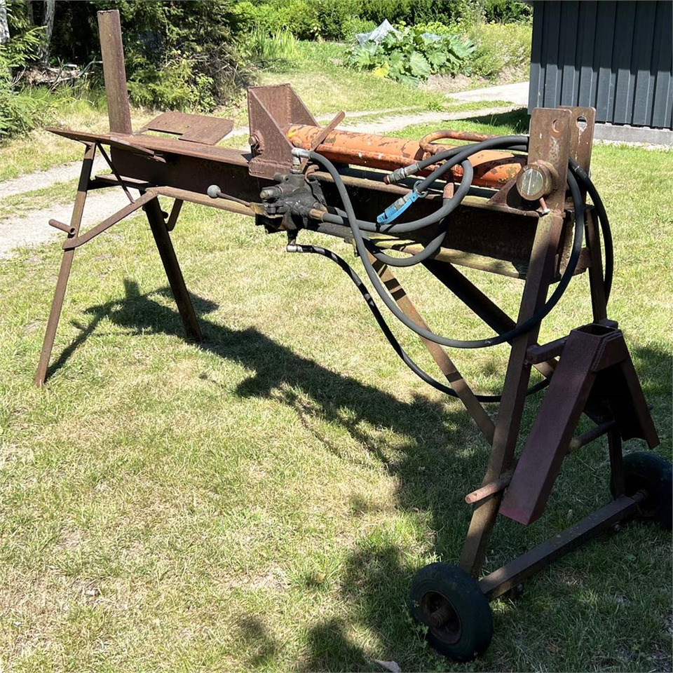 ABC Wood splitter - Štípačka na dřevo: obrázek 1 ABC Wood splitter - Štípačka na dřevo: obrázek 1