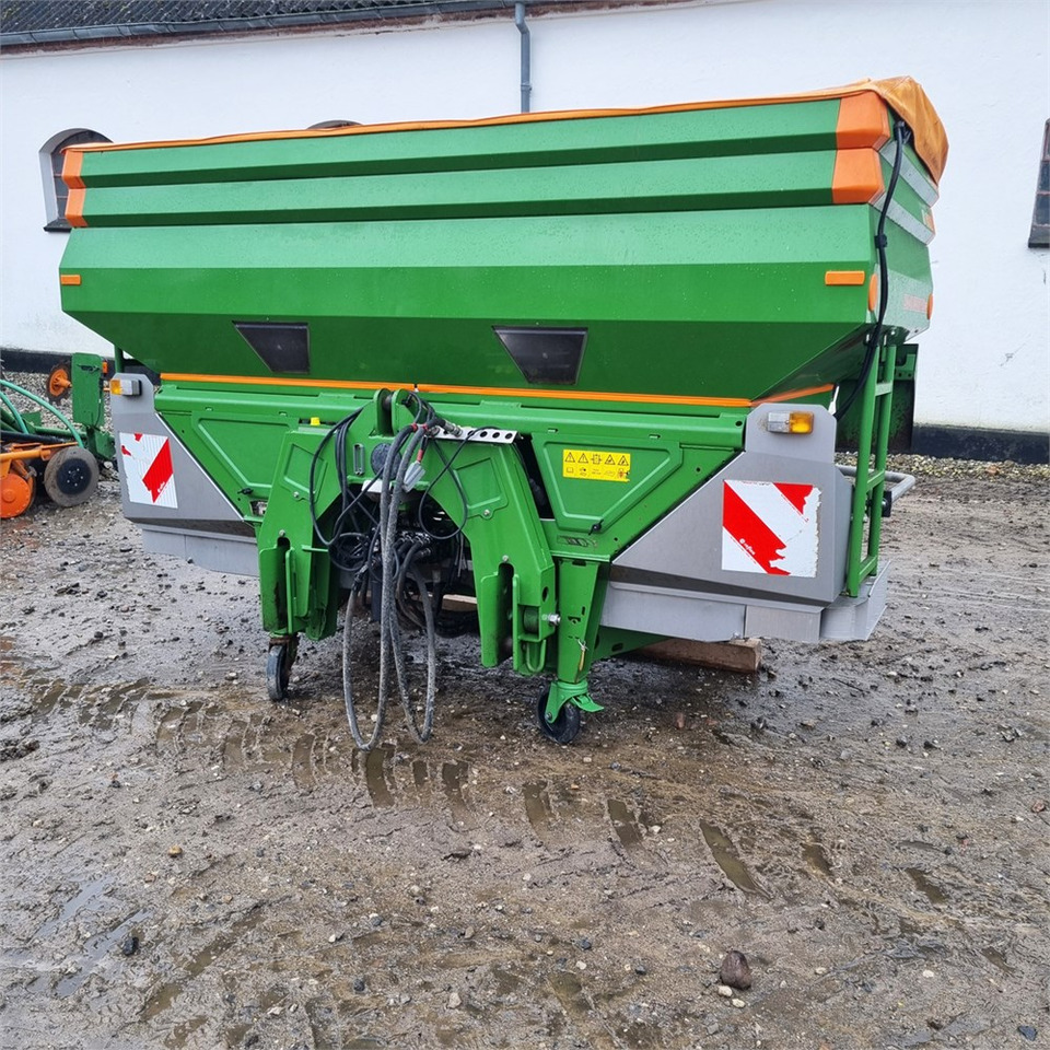 Amazone S 600 ZA-M 3000 ultra - Stroj pro hnojení: obrázek 3 Amazone S 600 ZA-M 3000 ultra - Stroj pro hnojení: obrázek 3
