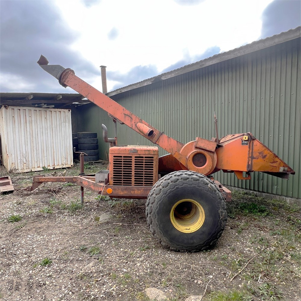 Asplundh Whisper Chipper - Štěpkovač: obrázek 2 Asplundh Whisper Chipper - Štěpkovač: obrázek 2