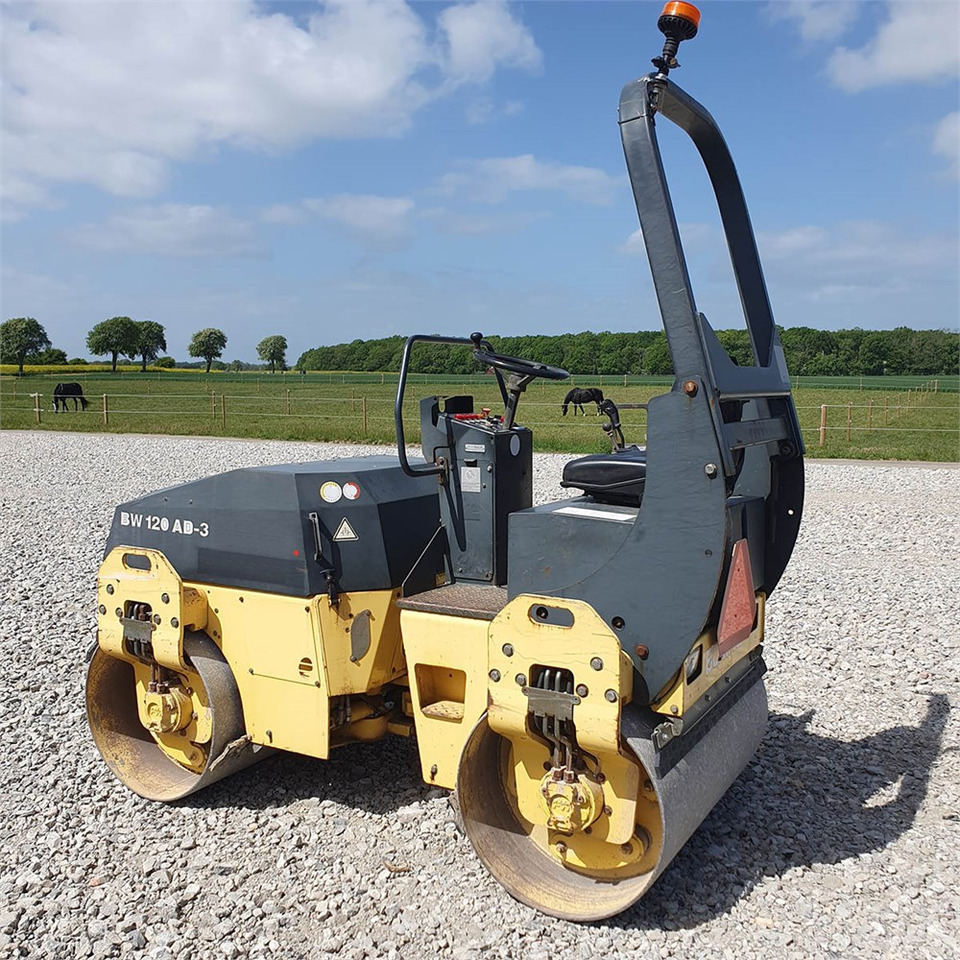 Bomag BW120 AD-3 - Válec: obrázek 3 Bomag BW120 AD-3 - Válec: obrázek 3