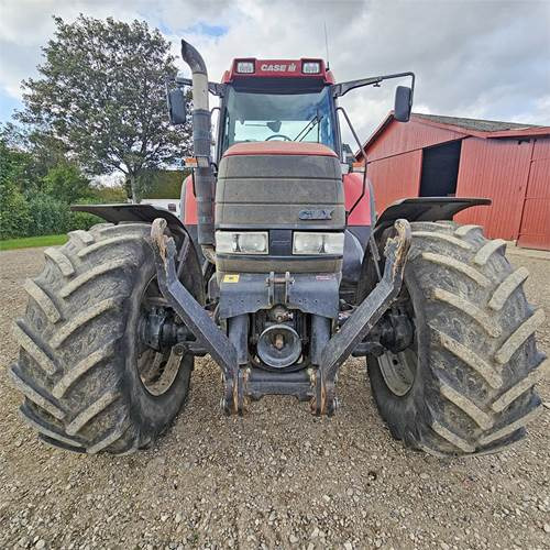 CASE IH CVX 150 - Traktor: obrázek 3 CASE IH CVX 150 - Traktor: obrázek 3