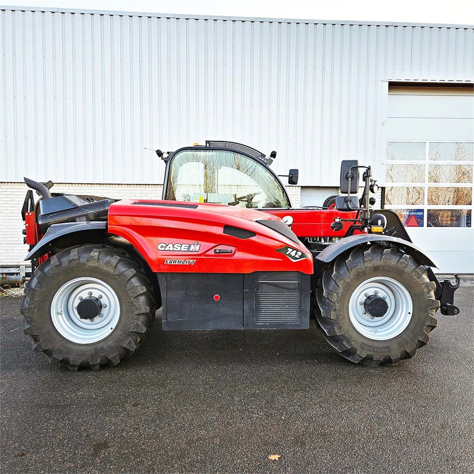 Case Farmlift 742 - Teleskopický manipulátor: obrázek 5 Case Farmlift 742 - Teleskopický manipulátor: obrázek 5