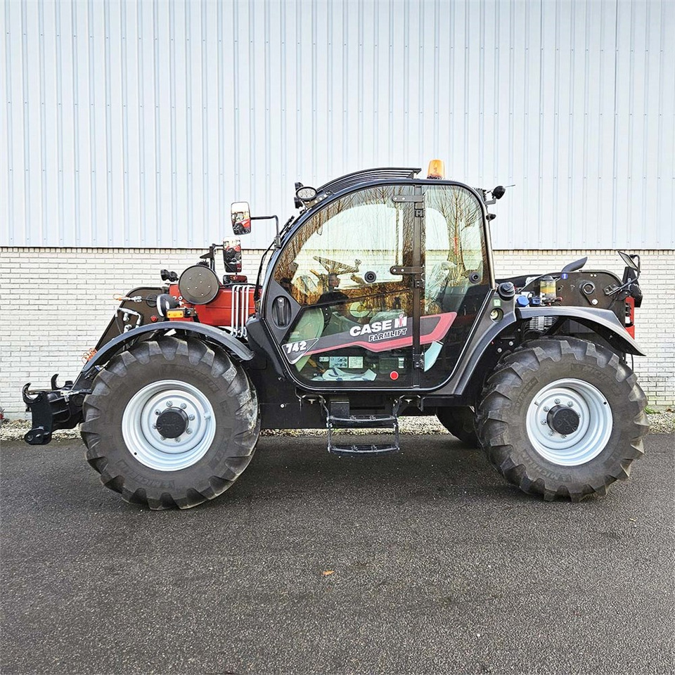 Case Farmlift 742 - Teleskopický manipulátor: obrázek 3 Case Farmlift 742 - Teleskopický manipulátor: obrázek 3