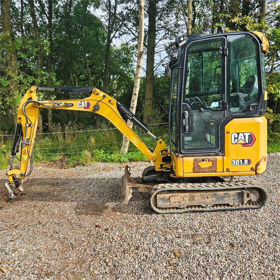 Caterpillar 301.8 - Mini rýpadlo: obrázek 2 Caterpillar 301.8 - Mini rýpadlo: obrázek 2