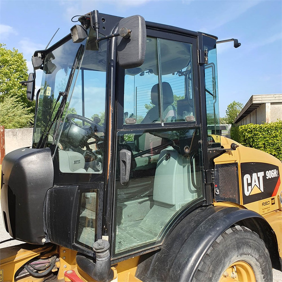 Caterpillar 906 H2 leasing Caterpillar 906 H2: obrázek 15 Caterpillar 906 H2 leasing Caterpillar 906 H2: obrázek 15