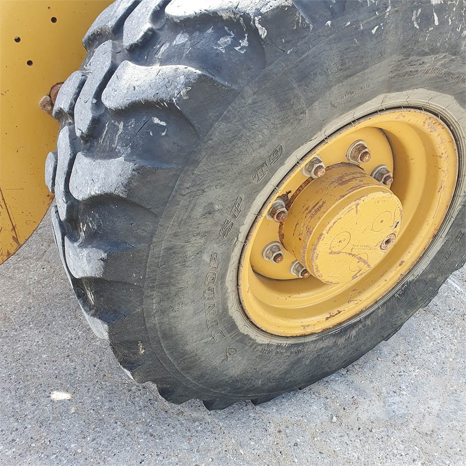 Caterpillar 906 H2 leasing Caterpillar 906 H2: obrázek 29 Caterpillar 906 H2 leasing Caterpillar 906 H2: obrázek 29