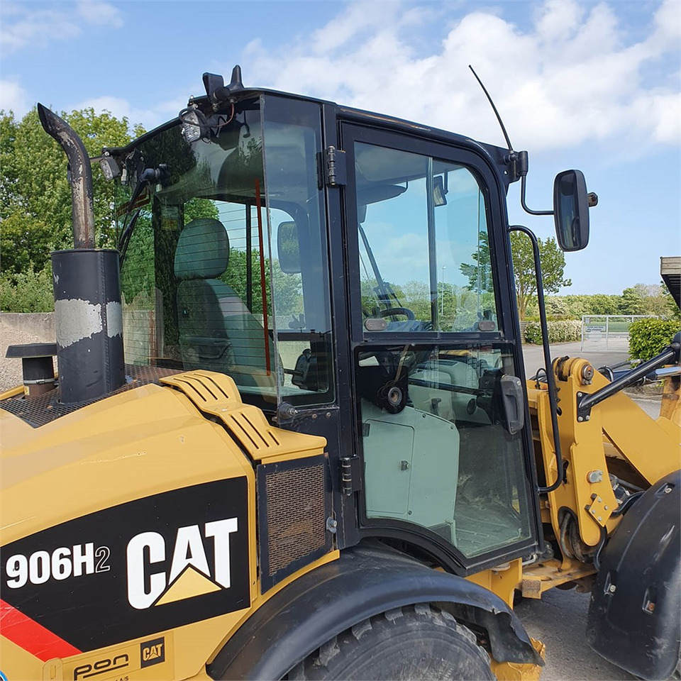 Caterpillar 906 H2 leasing Caterpillar 906 H2: obrázek 9 Caterpillar 906 H2 leasing Caterpillar 906 H2: obrázek 9