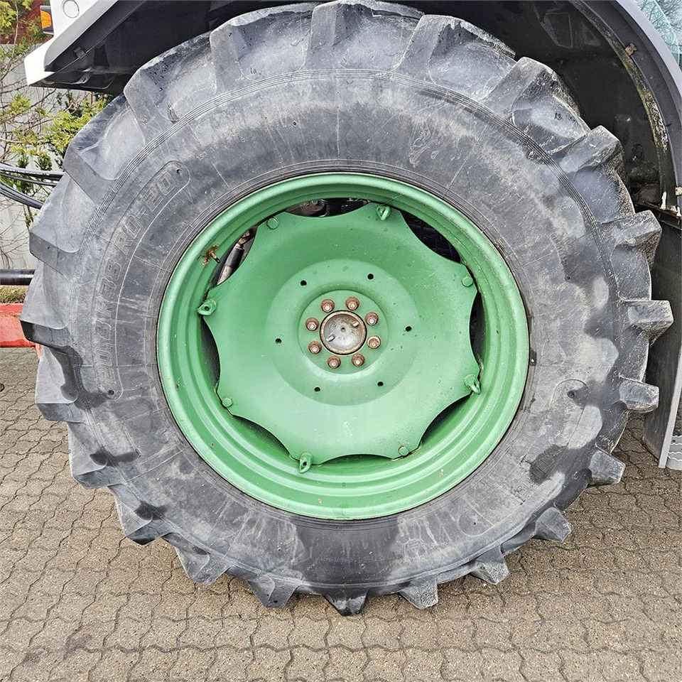 Traktor Claas Ares 697: obrázek 31
